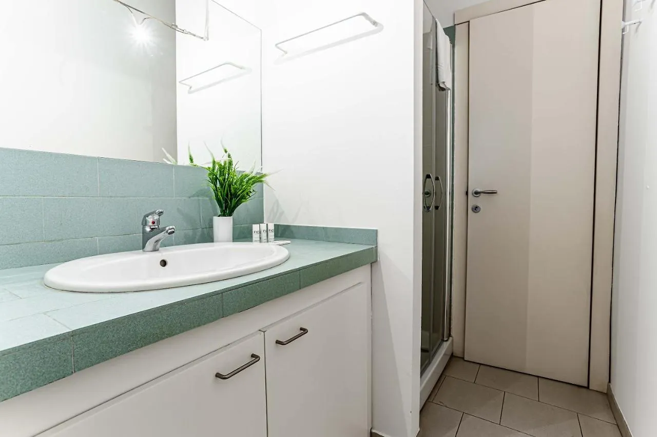 Joivy Lovely And Inviting Flat With Balcony Milano 0*,